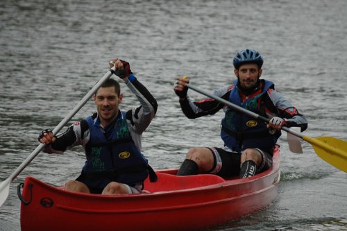 Seb et Guillaume sur l'épreuve canoë du Raid'Eure 2010